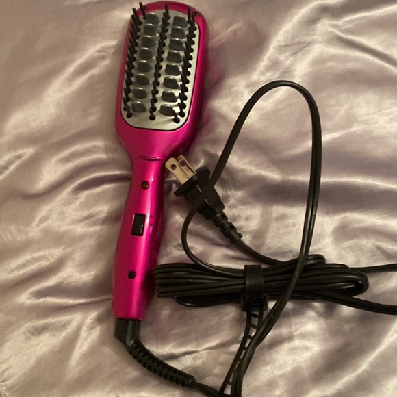Conair heated brush - Picture 3 of 3